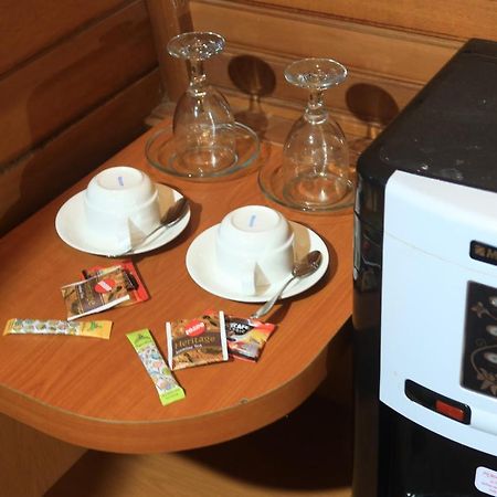 Narwastu Hills Hotel Tomohon Bagian luar foto